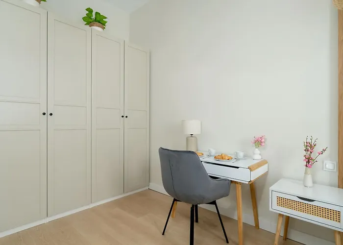 Apartment Nowoczesny W Samym Sercu Poznania By Rent Like